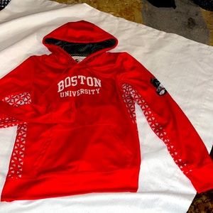 BOSTON UNIVERSITY SWEATSHIRT BNWOT